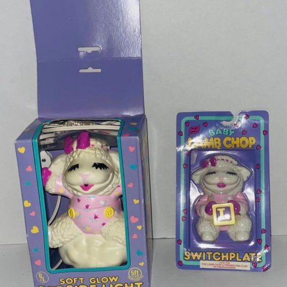 VINTAGE Baby Lamb Chop & Friends 1993 soft glow bedside light  10"  &  6" New - Picture 2 of 9